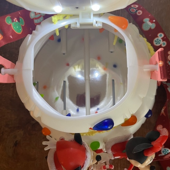 Disney parks holiday popcorn bucket ♥️💚 - Picture 6 of 6